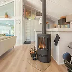 Awesome In With Sauna 펜션